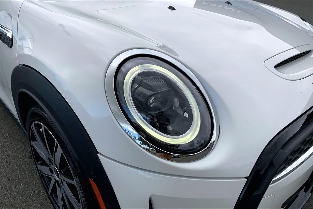Certified 2024 MINI Cooper S image 29