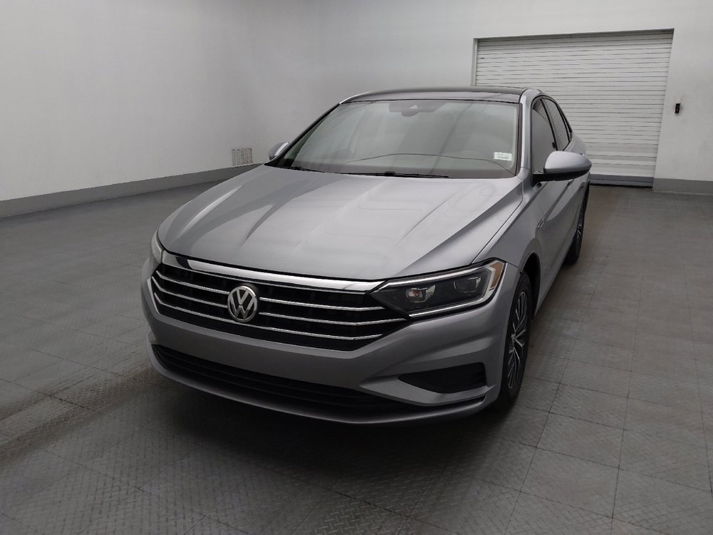 Used 2019 Volkswagen Jetta SEL w/ Cold Weather Package FWD image 15