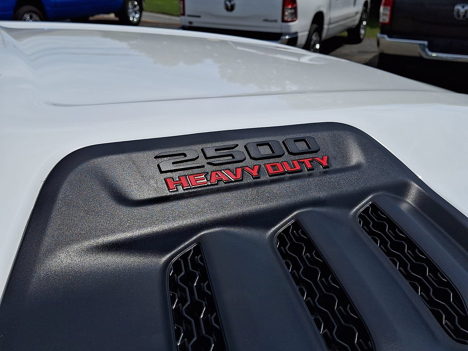 New 2026 RAM 2500 Limited AWD/4WD image 14