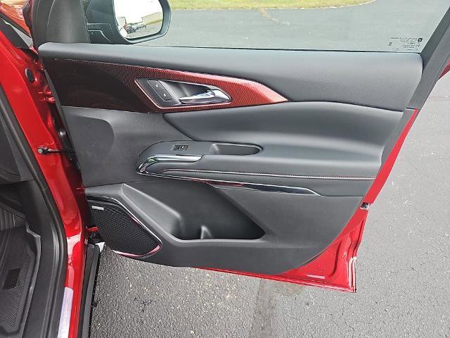 New 2026 Chevrolet Traverse RS w/ LPO, Floor Liner Package image 33