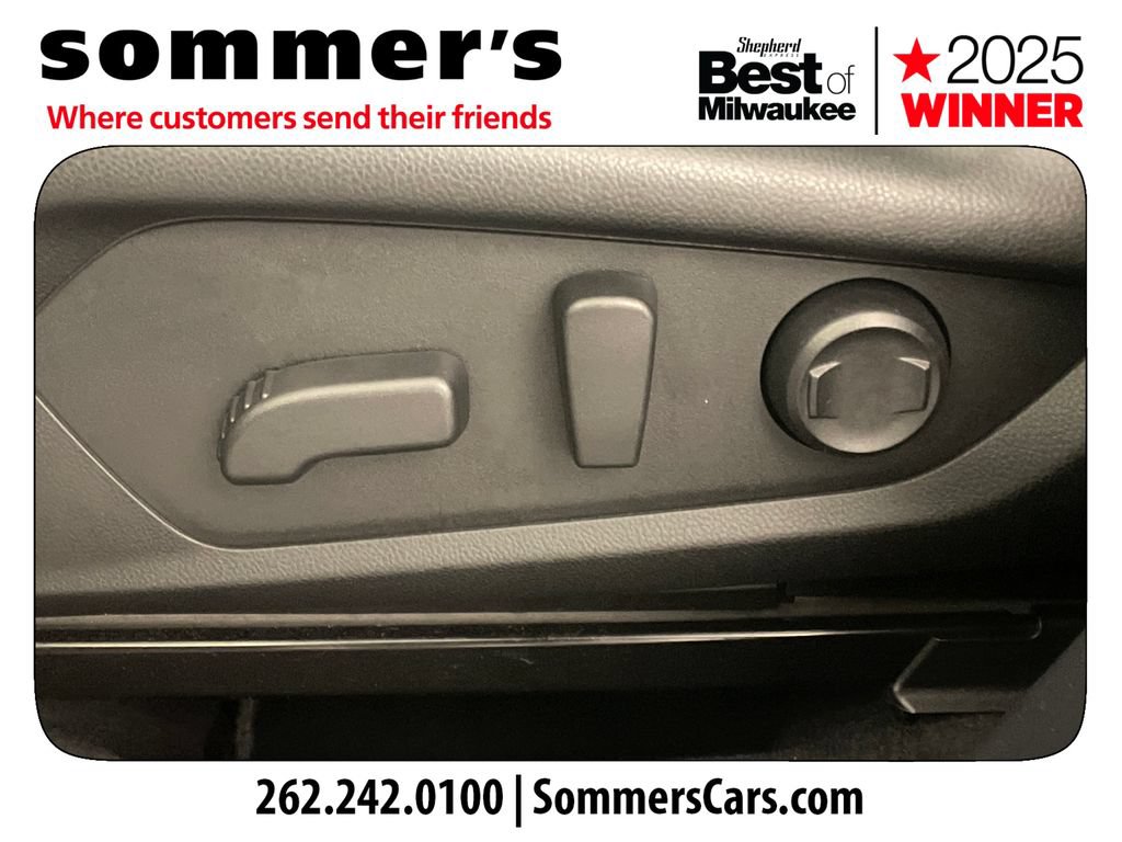 Used 2025 Subaru Forester Limited w/ Popular Package #2 AWD/4WD image 10