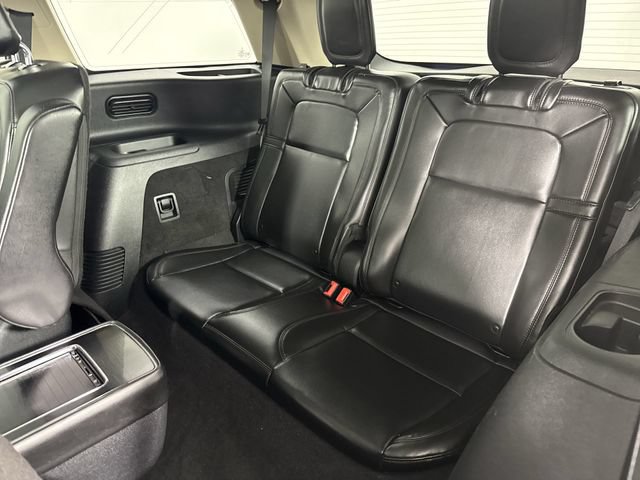 Used 2021 Lincoln Aviator Reserve w/ Equipment Group 201A AWD/4WD image 24