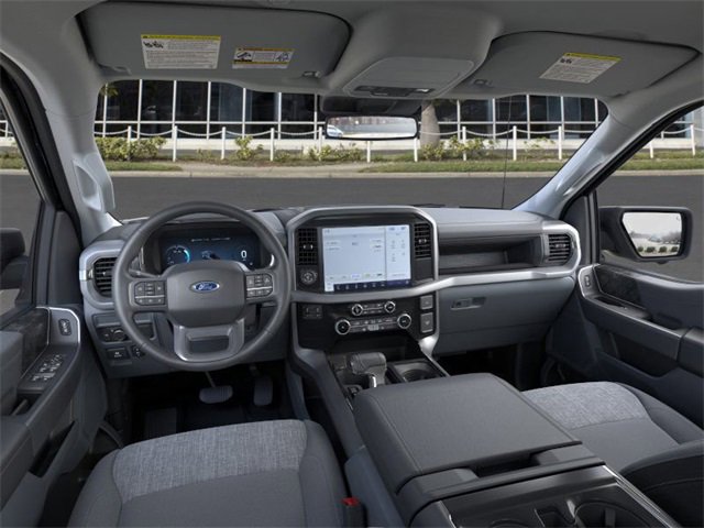 New 2025 Ford F150 Lightning XLT w/ Max Trailer Tow Package image 9