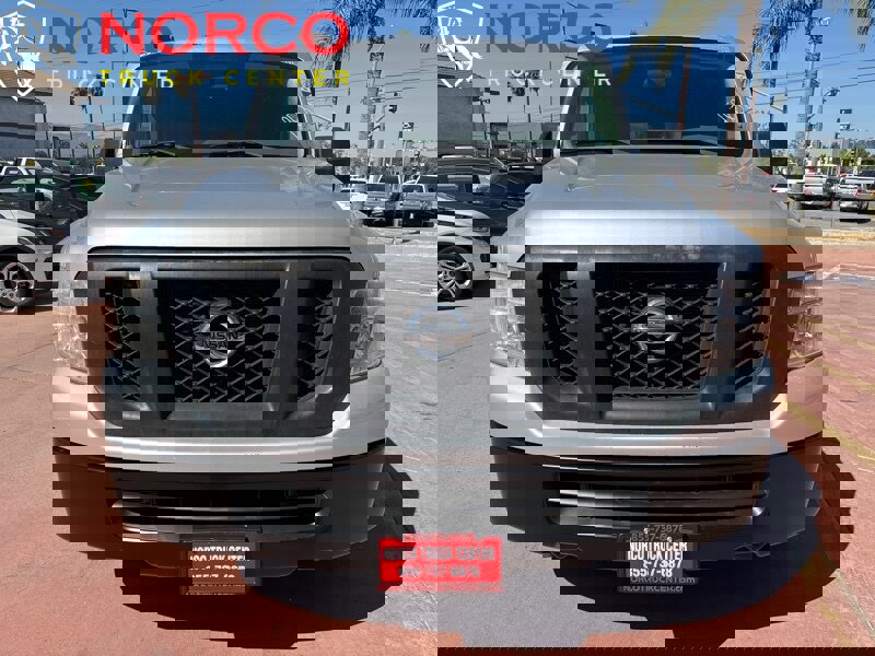 Used 2012 Nissan NV 1500 S w/ Side Curtain Airbag Pkg image 4