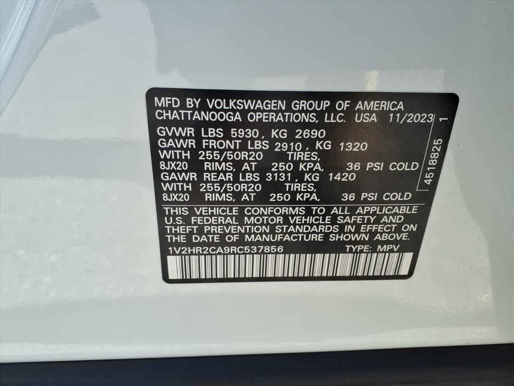 Used 2024 Volkswagen Atlas SE image 32