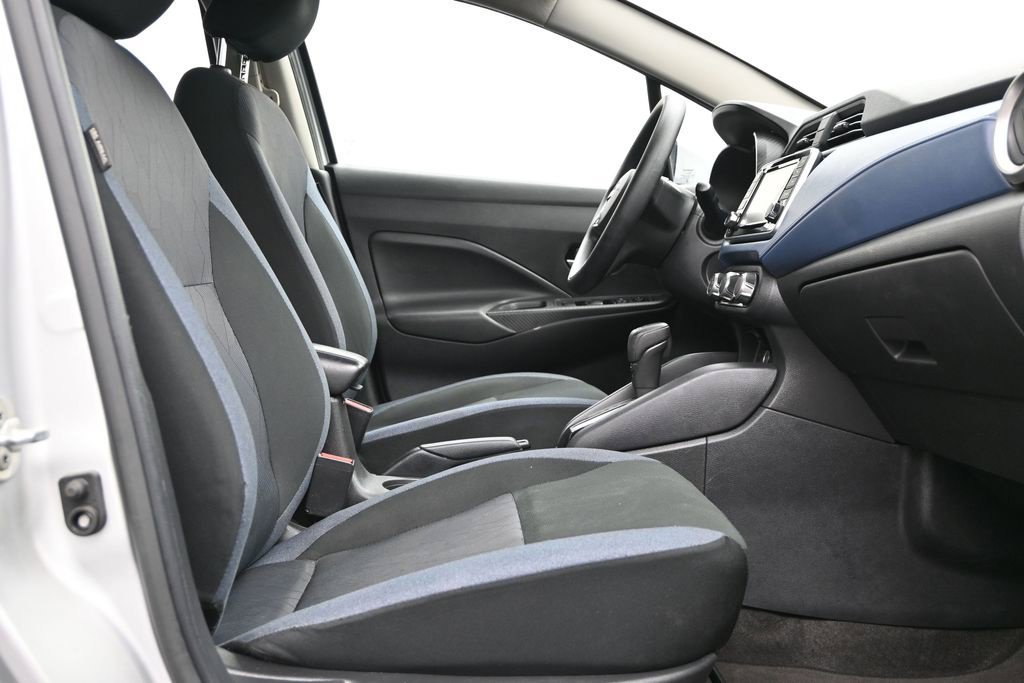 Certified 2025 Nissan Versa SV w/ Trunk Package FWD image 21