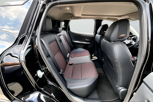 Certified 2026 Nissan Kicks SR w/ SR Premium Package AWD/4WD image 22