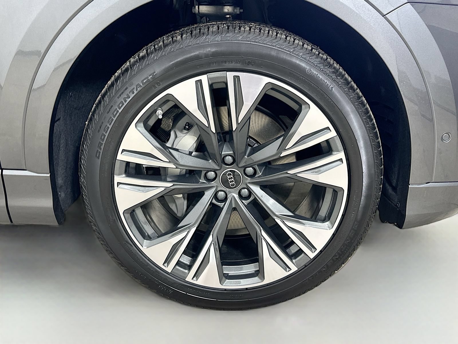 New 2026 Audi Q8 Premium Plus AWD/4WD image 11