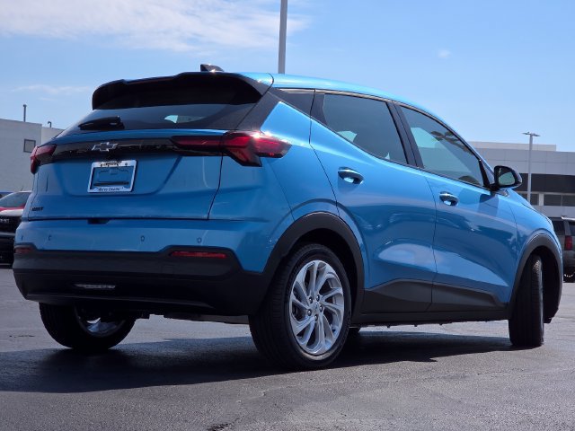 New 2027 Chevrolet Bolt LT w/ Comfort Package FWD image 14