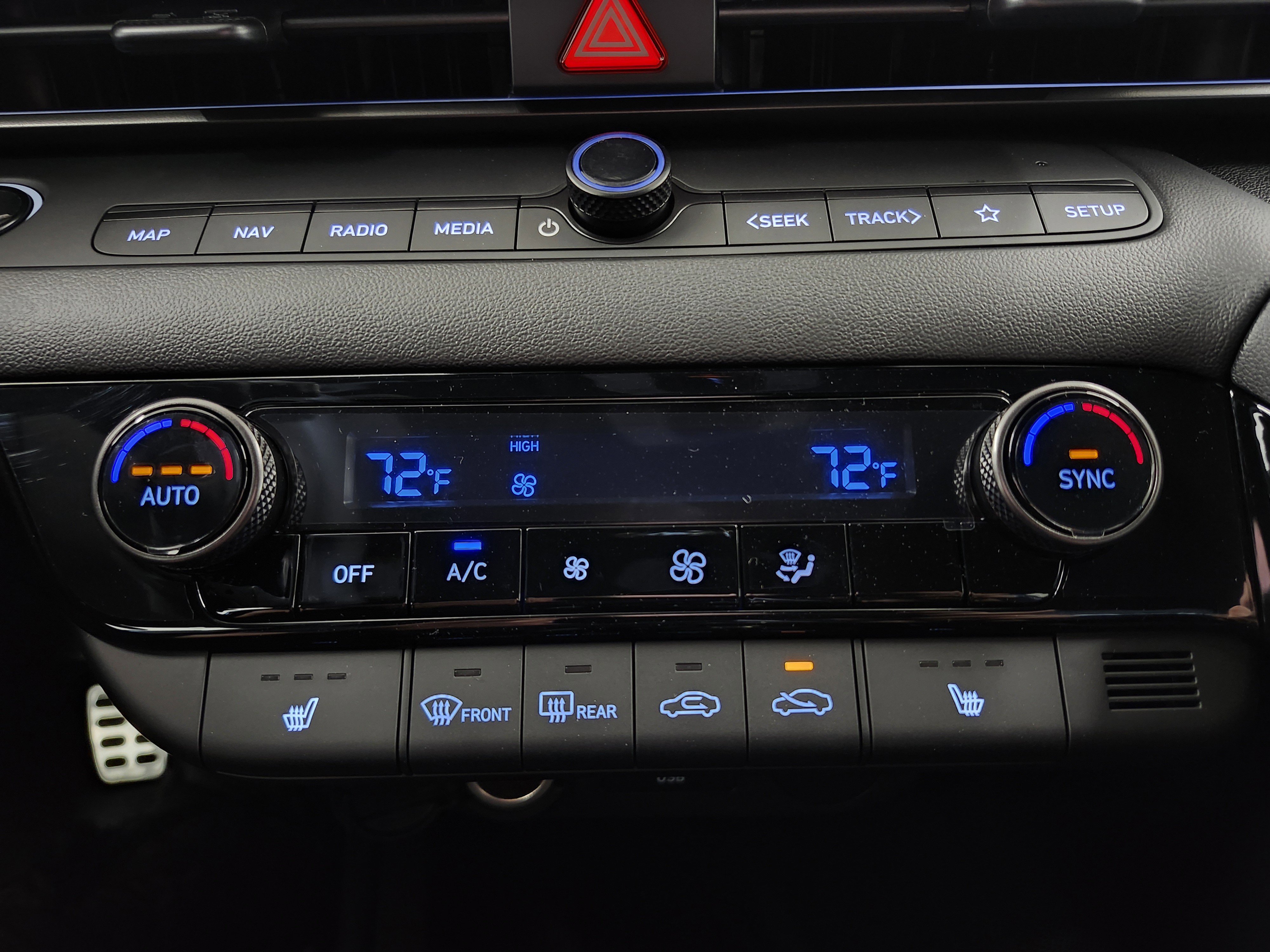 New 2025 Hyundai Elantra N image 8