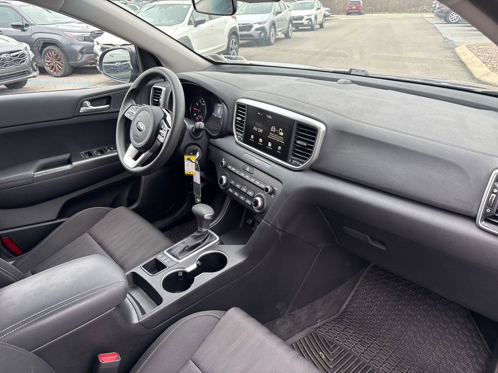 Certified 2022 Kia Sportage LX image 8