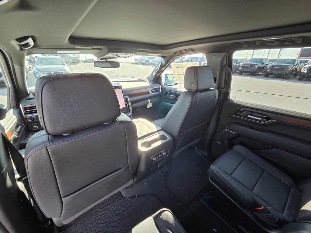 New 2026 GMC Yukon XL Denali w/ Sun & Power Step Package image 29