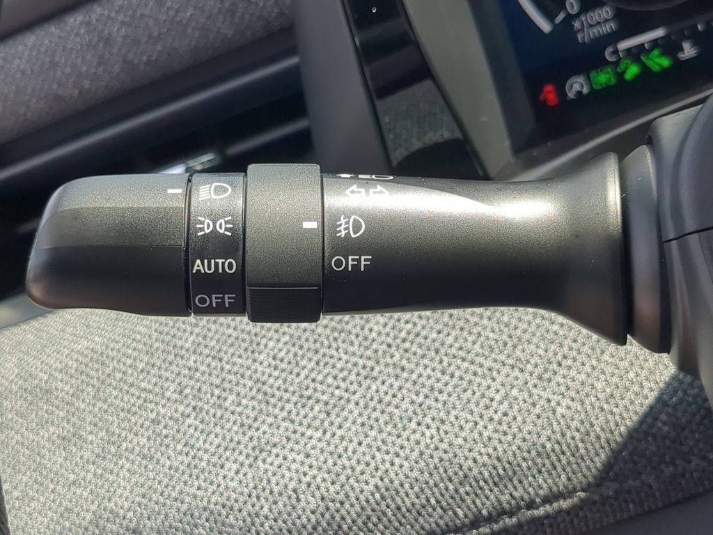 Certified 2026 Subaru Outback Limited AWD/4WD image 27