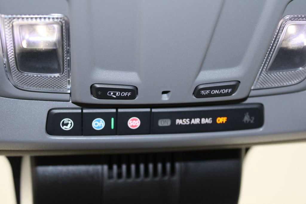 Used 2024 Chevrolet Silverado 1500 Custom image 52