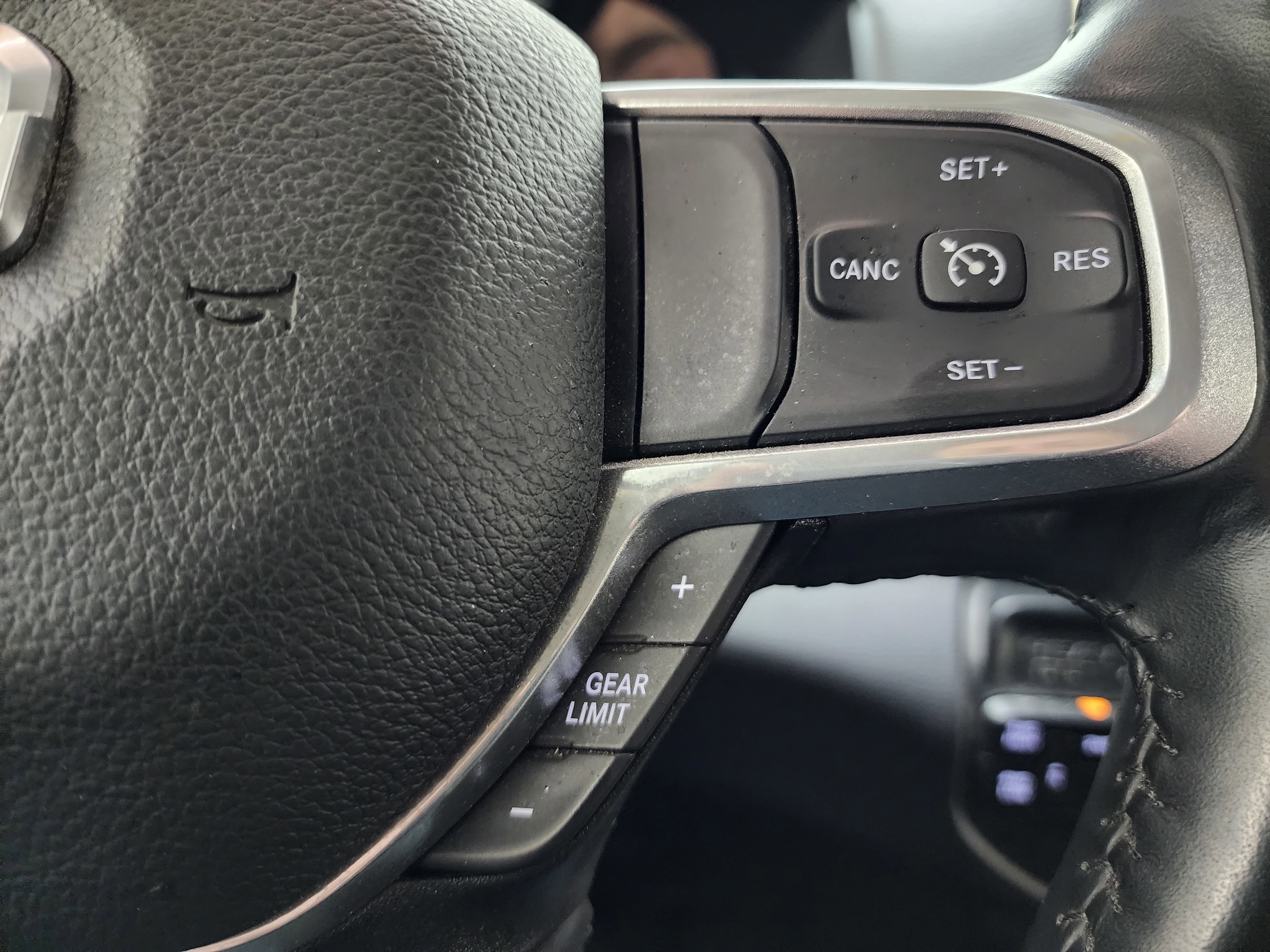 Used 2023 RAM 3500 Laramie image 18