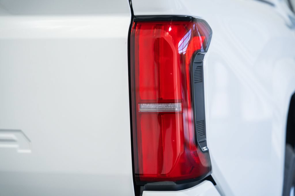 New 2026 Toyota Tacoma SR5 AWD/4WD image 6