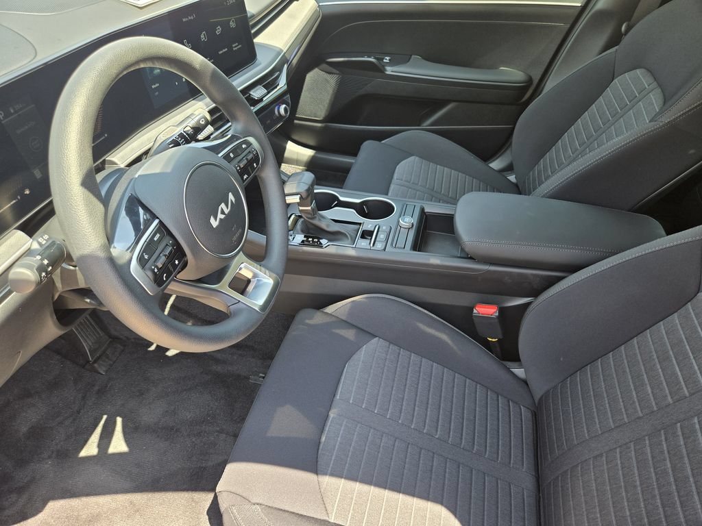 New 2026 Kia K5 LXS FWD image 10