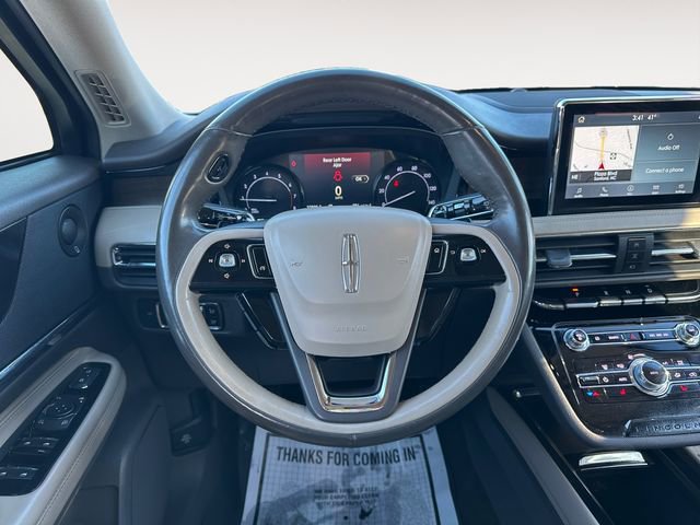 Used 2020 Lincoln Corsair Reserve image 12