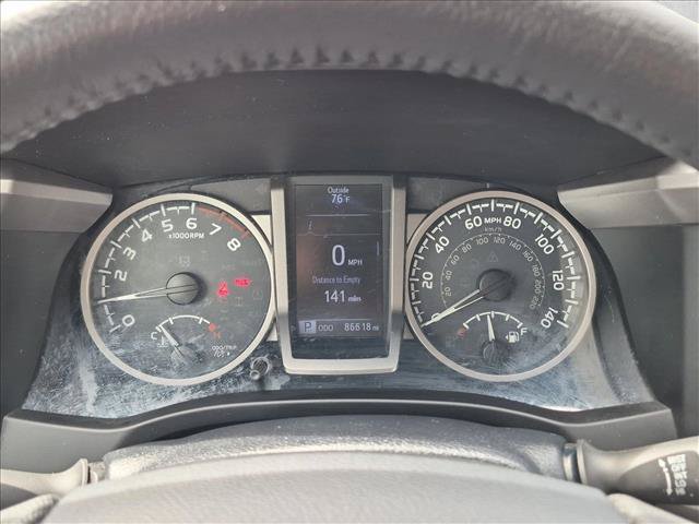 Used 2019 Toyota Tacoma SR5 RWD image 11