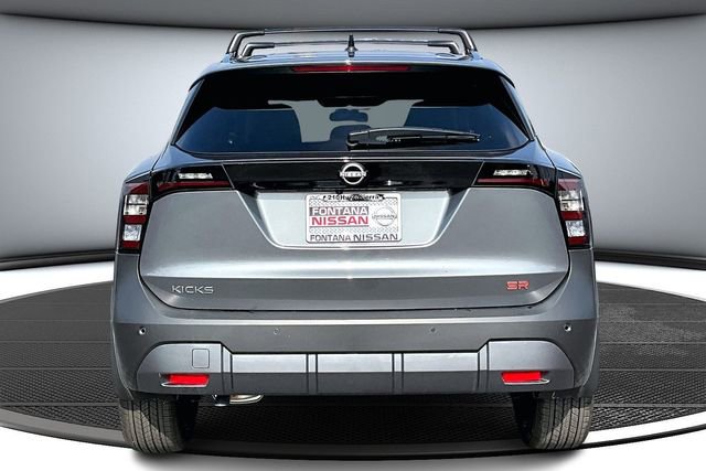 New 2026 Nissan Kicks SR image 4