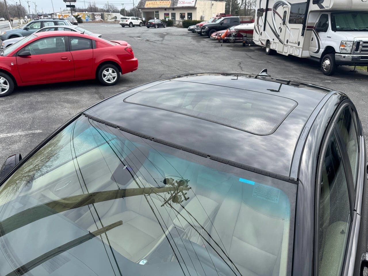 Used 2006 BMW 325xi 325xi AWD 4dr Sedan image 11