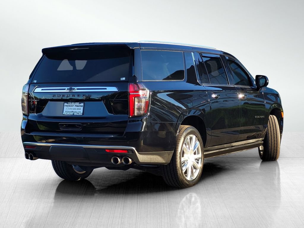 Used 2023 Chevrolet Suburban High Country image 4