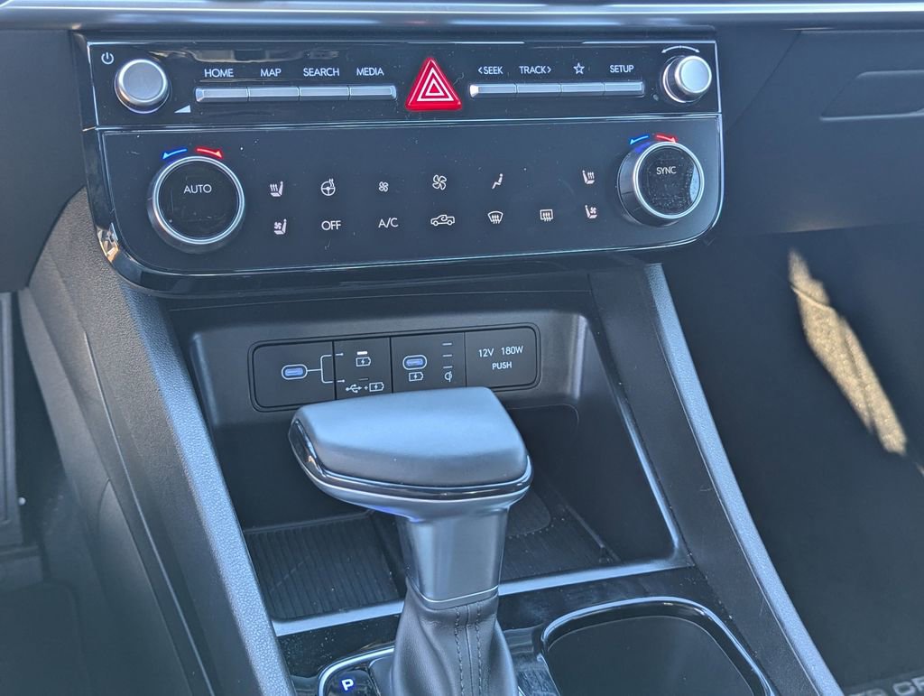 Used 2025 Hyundai Santa Cruz Limited image 23