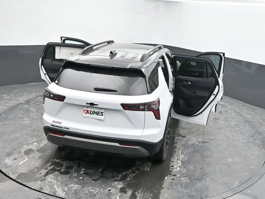 New 2026 Chevrolet Equinox LT w/ Convenience Package II image 46