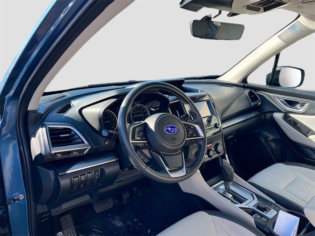 Used 2024 Subaru Forester Premium image 9