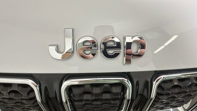 Used 2023 Jeep Compass Limited w/ Elite Group AWD/4WD image 9