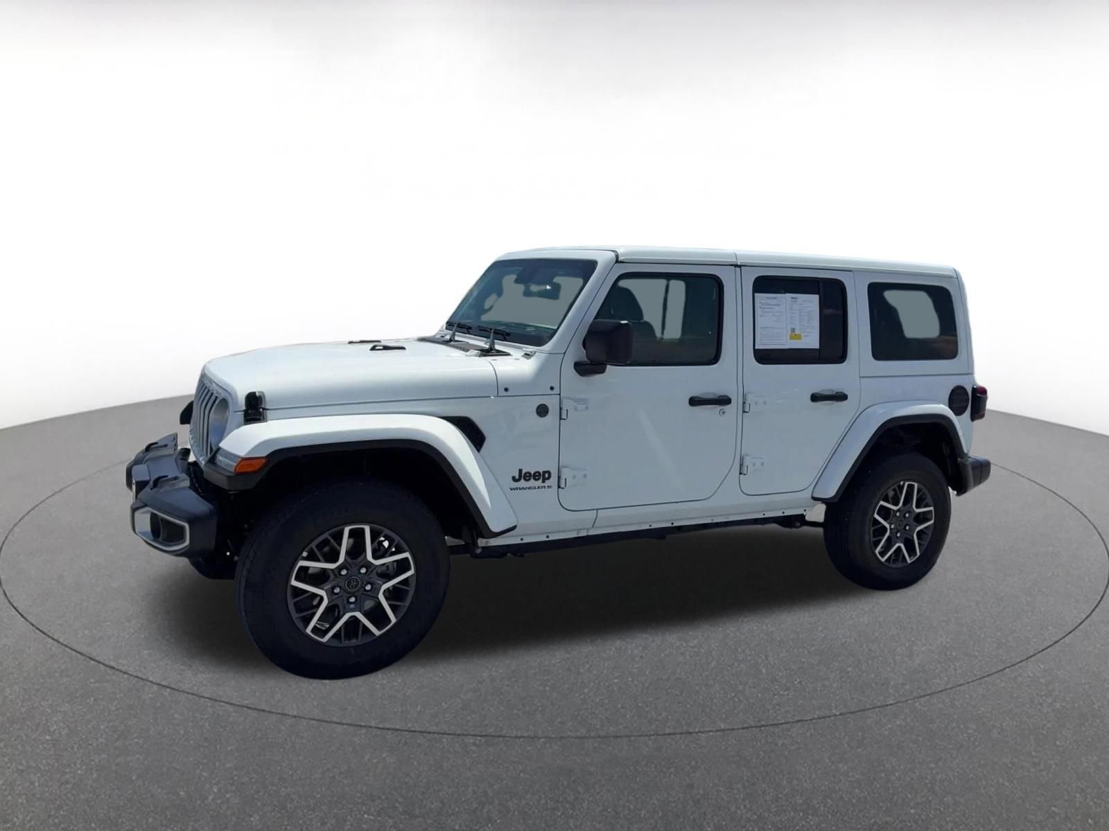 Used 2025 Jeep Wrangler Unlimited Sahara AWD/4WD image 8