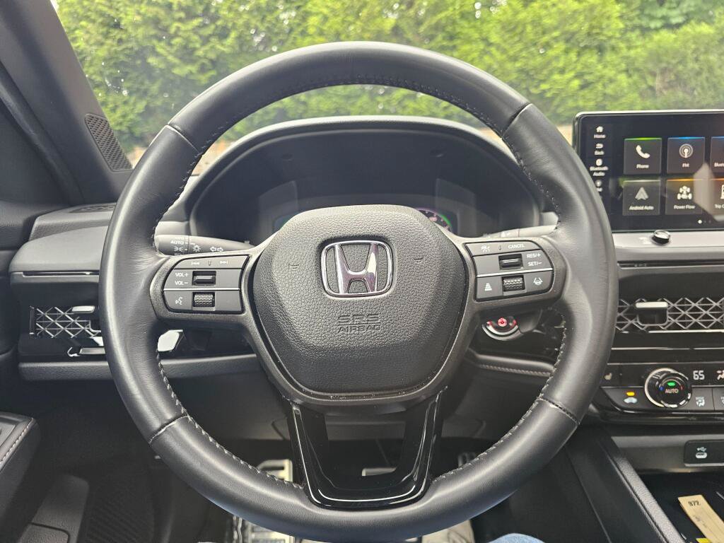 Certified 2025 Honda Accord Sport image 25