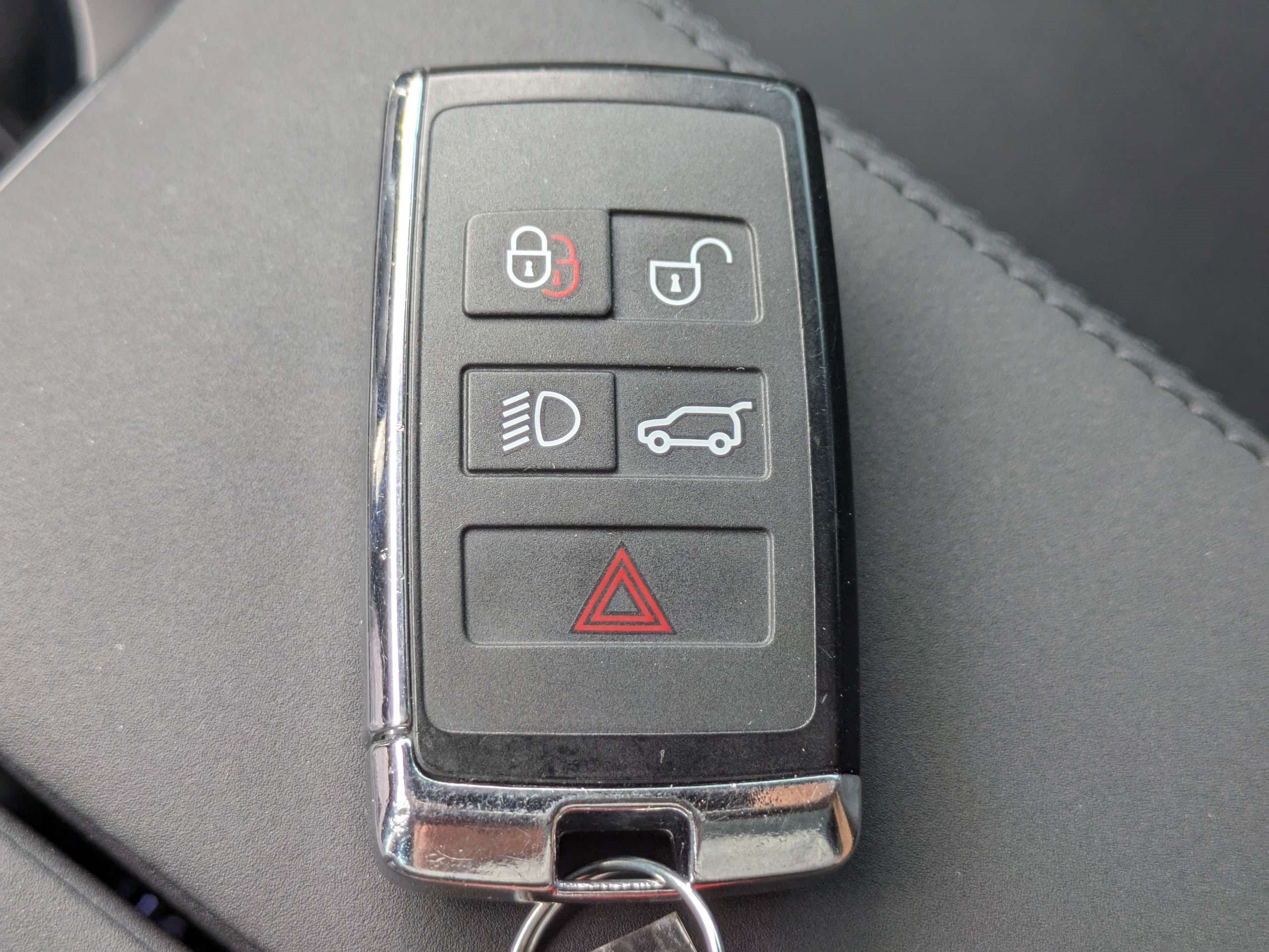 Used 2026 Land Rover Range Rover Evoque S AWD/4WD image 27