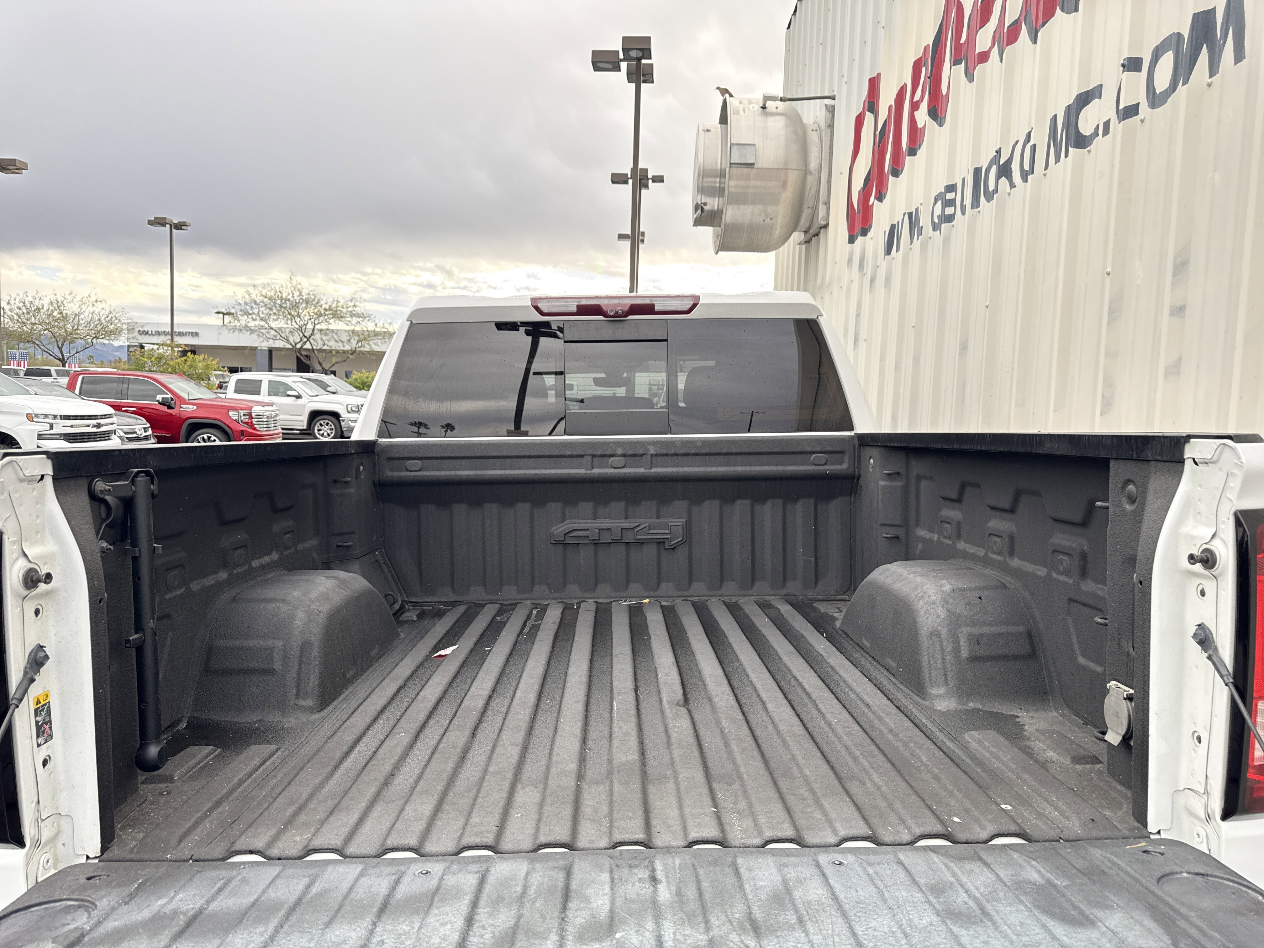Used 2021 GMC Sierra 1500 AT4 w/ AT4 Value Package image 18