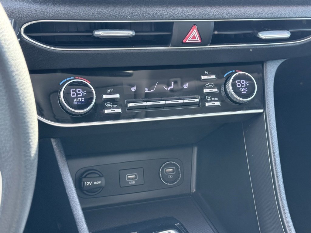 Certified 2023 Hyundai Sonata SEL w/ Preferred Accessory Package image 15