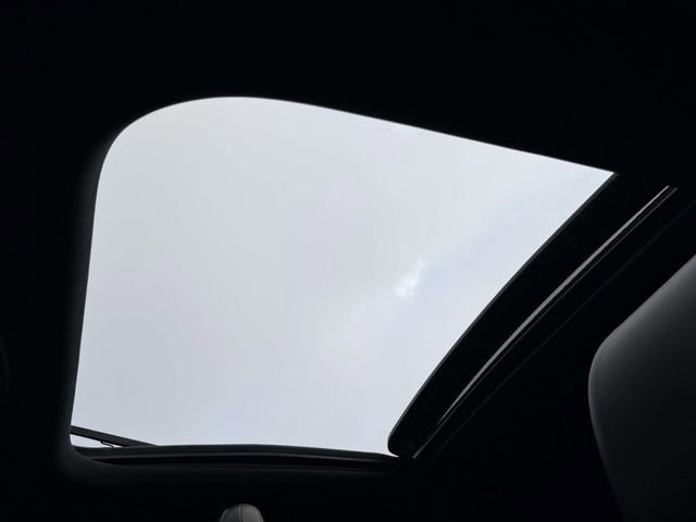 Used 2020 Lincoln Nautilus Reserve AWD/4WD image 22