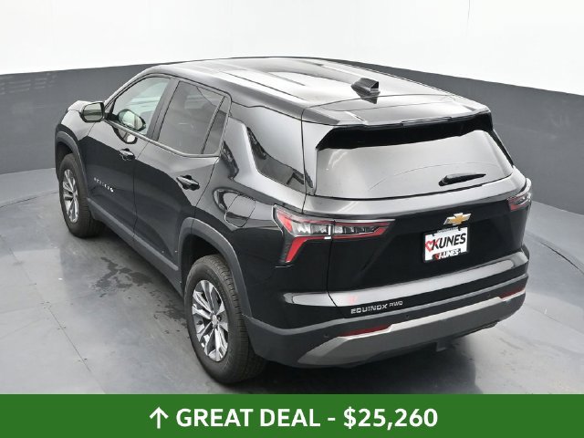 Used 2025 Chevrolet Equinox LT AWD/4WD image 42