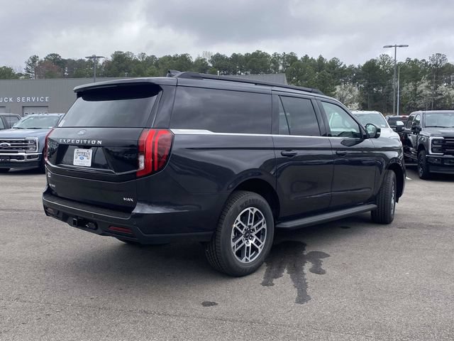 New 2026 Ford Expedition Max Active RWD image 3