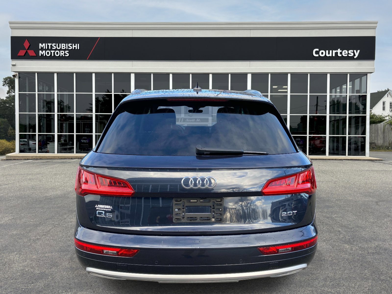 Used 2018 Audi Q5 2.0T Premium Plus w/ Premium Plus Package image 4