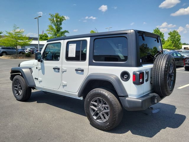 Used 2025 Jeep Wrangler Sport S AWD/4WD image 6