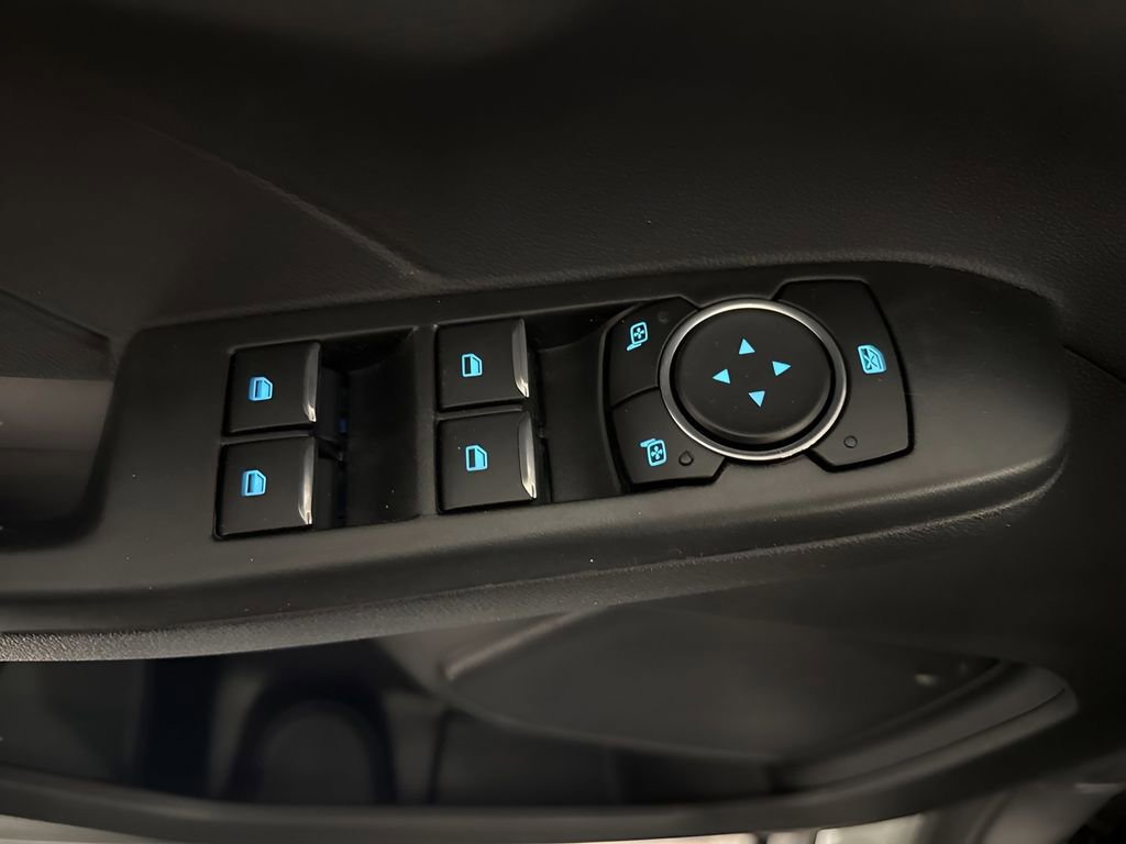 New 2025 Ford Escape SE image 15