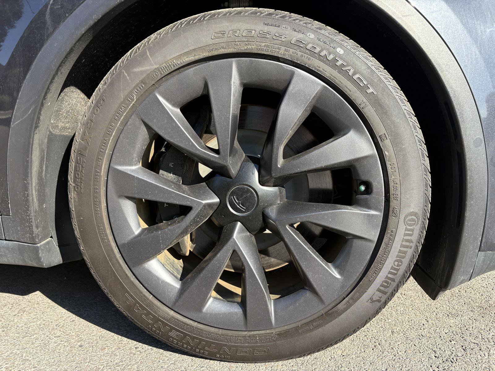 Used 2024 Tesla Model X AWD/4WD image 10
