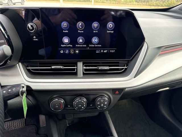 Used 2024 Chevrolet Trax RS w/ Driver Confidence Package image 22