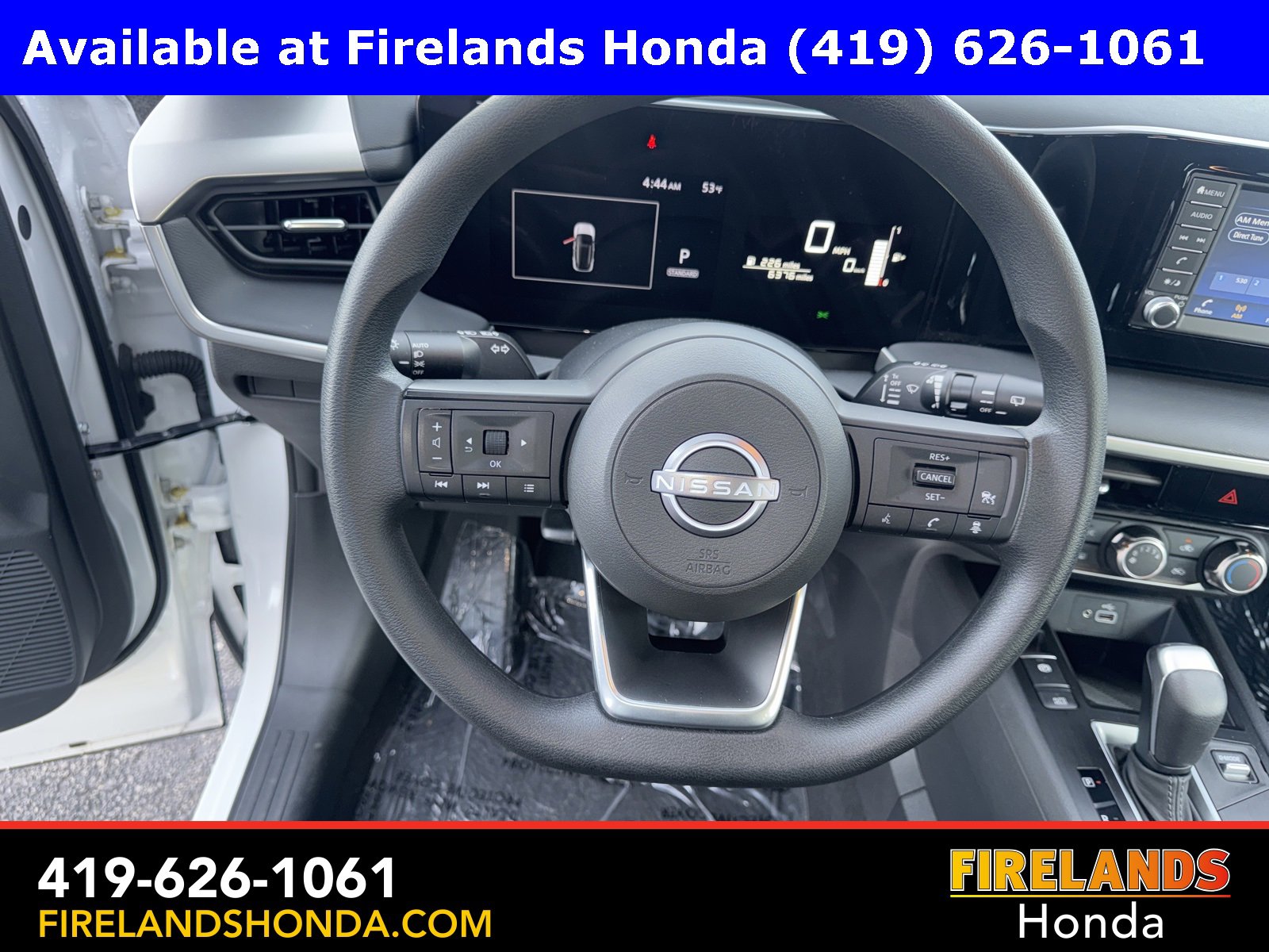 Used 2025 Nissan Kicks S image 14