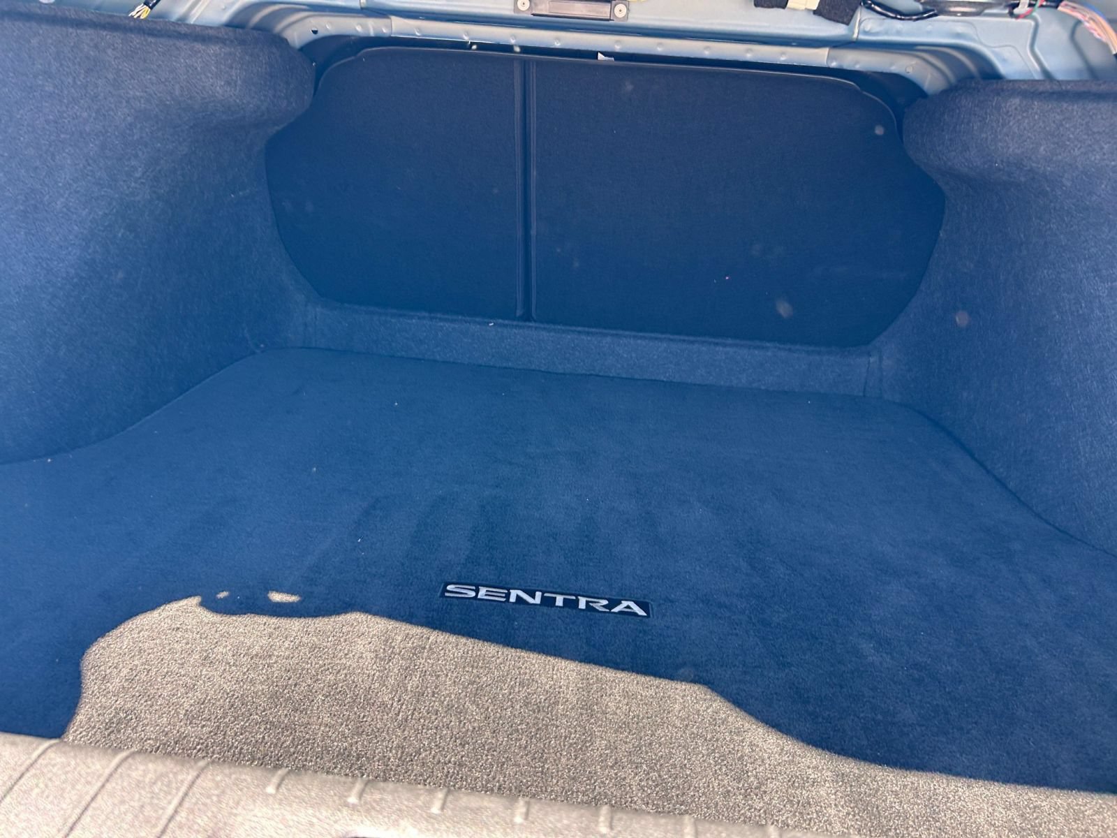 Used 2025 Nissan Sentra SV FWD image 25
