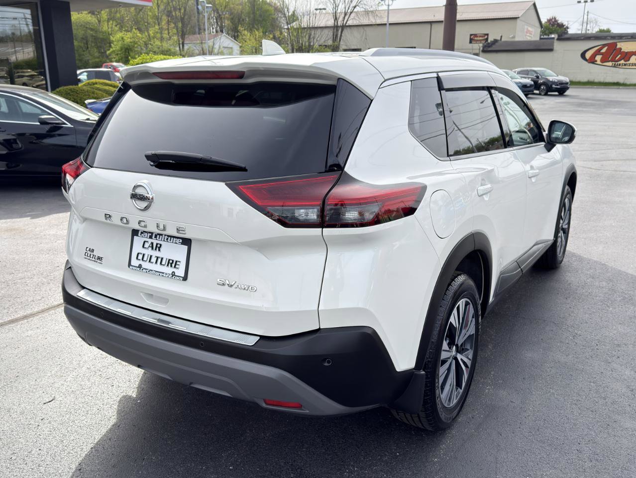 Used 2021 Nissan Rogue SV w/ Premium Package AWD/4WD image 17