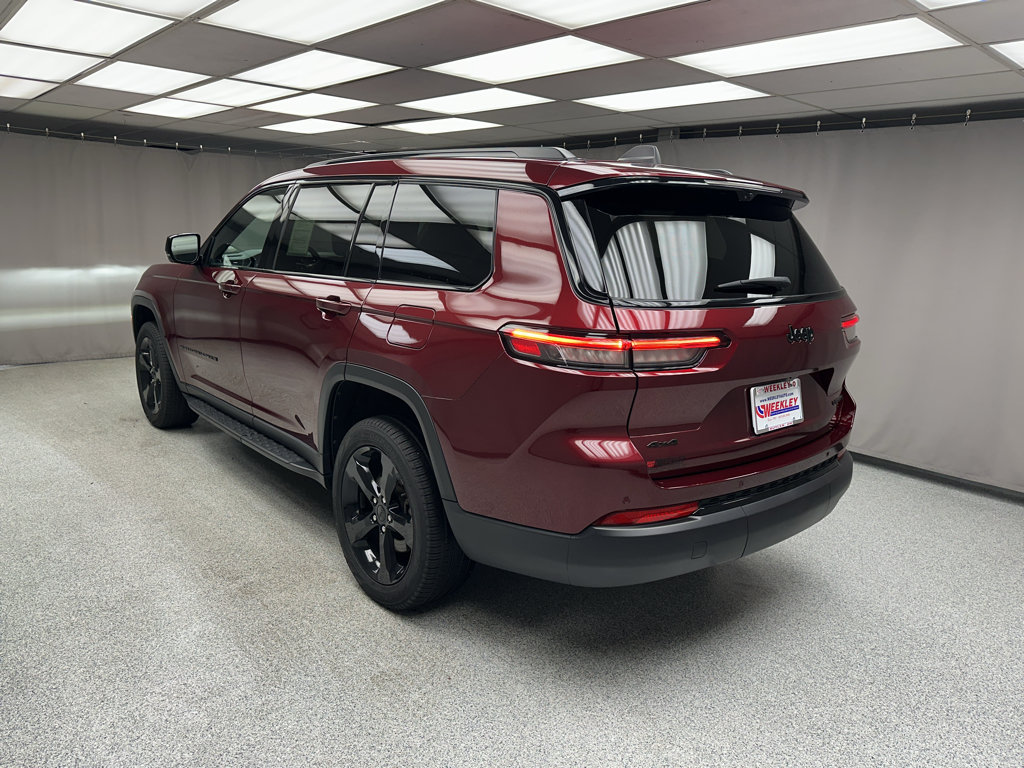 Used 2025 Jeep Grand Cherokee L Limited w/ Luxury Tech Group II AWD/4WD image 2