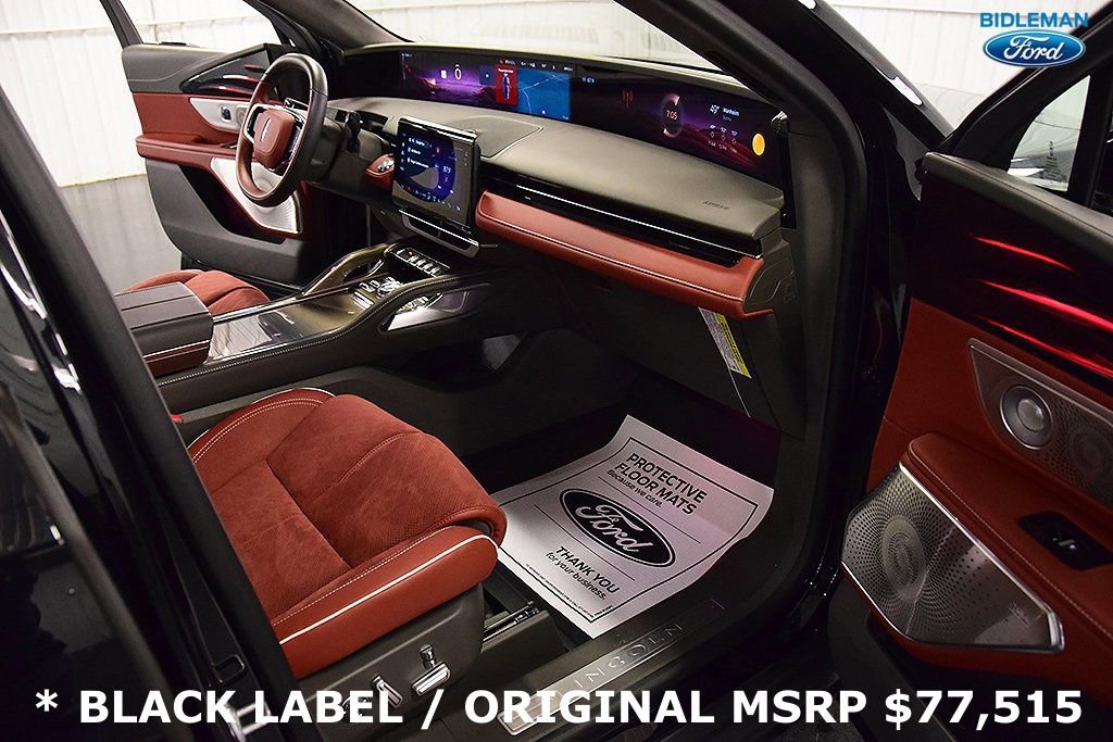 Used 2024 Lincoln Nautilus Black Label image 25