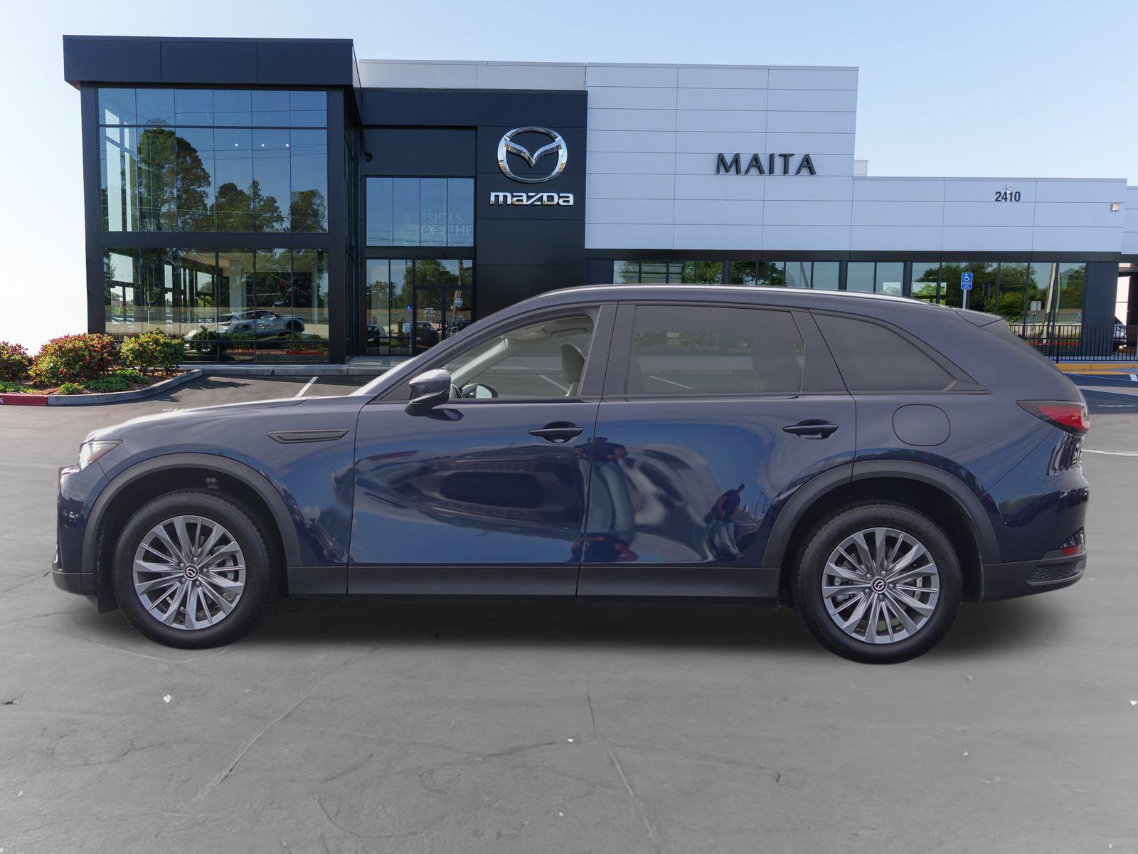 Certified 2024 MAZDA CX-90 3.3 Turbo w/ Preferred Plus AWD/4WD image 8