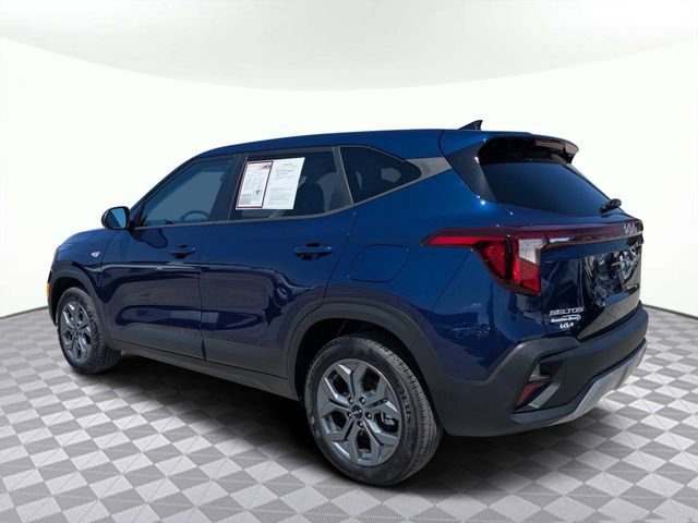 Used 2025 Kia Seltos LX image 5